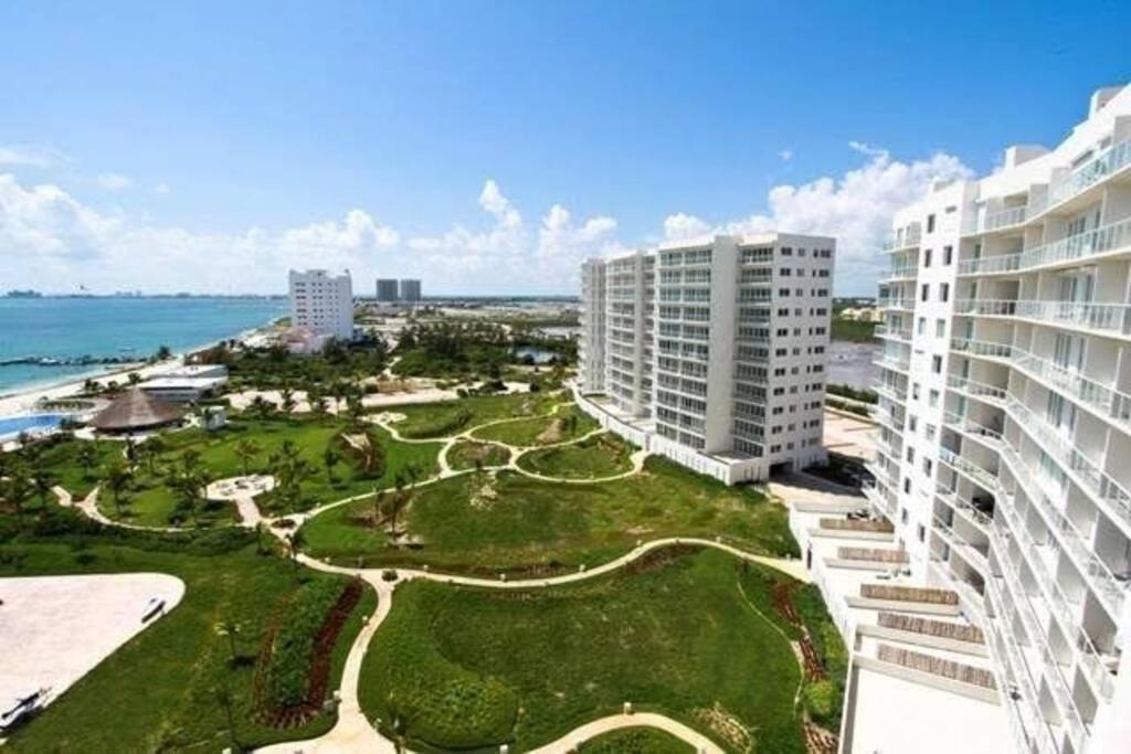 Hermoso Condo De 2 Habitaciones Frente Al Caribe Канкун Екстериор снимка